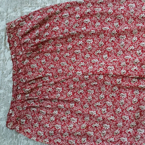 Talbots Petite Floral High Waisted High Rise Pleated Pants M Red White - Picture 5 of 16